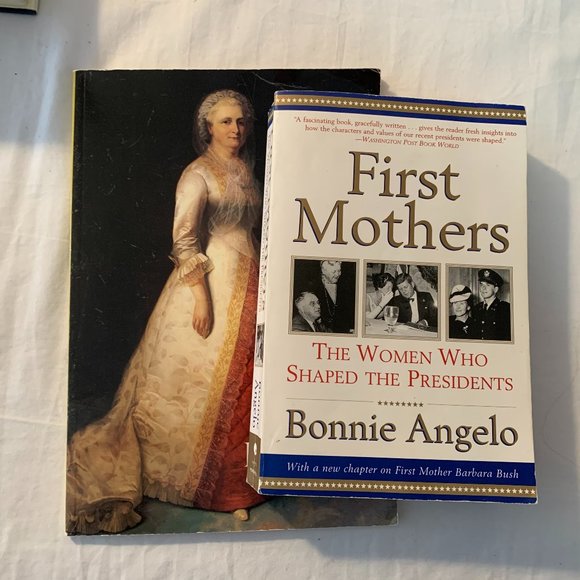 4 pack Women's History books - Picture 7 of 13